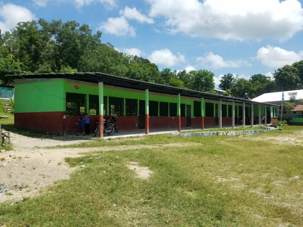 AMPLIACIÓN ESCUELA PRIMARIA