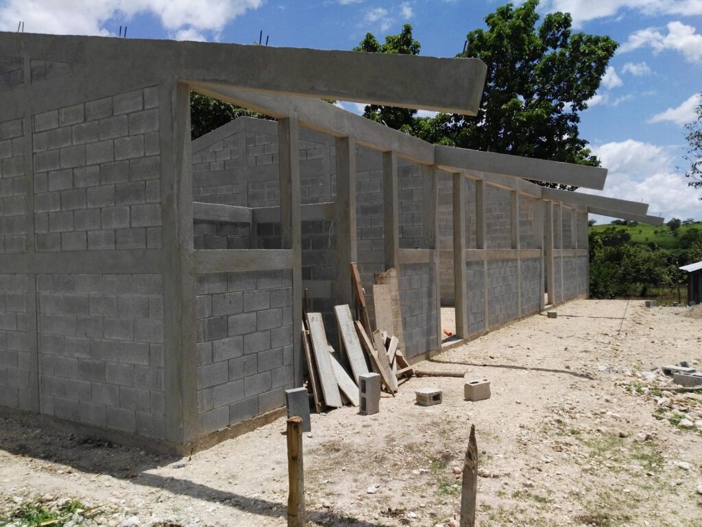 AMPLIACIÓN ESCUELA PRIMARIA