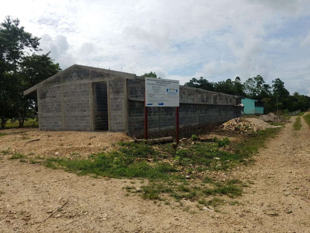 AMPLIACIÓN ESCUELA PRIMARIA