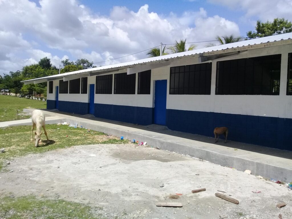 AMPLIACIÓN INSTITUTO BÁSICO