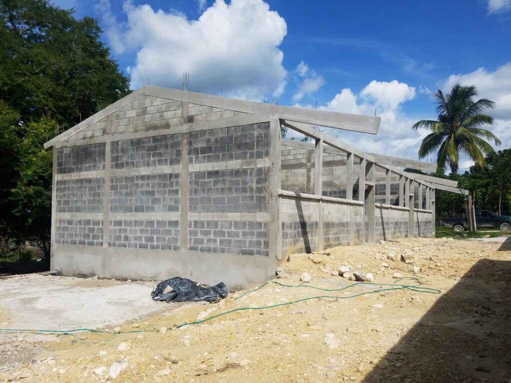 AMPLIACIÓN INSTITUTO BÁSICO