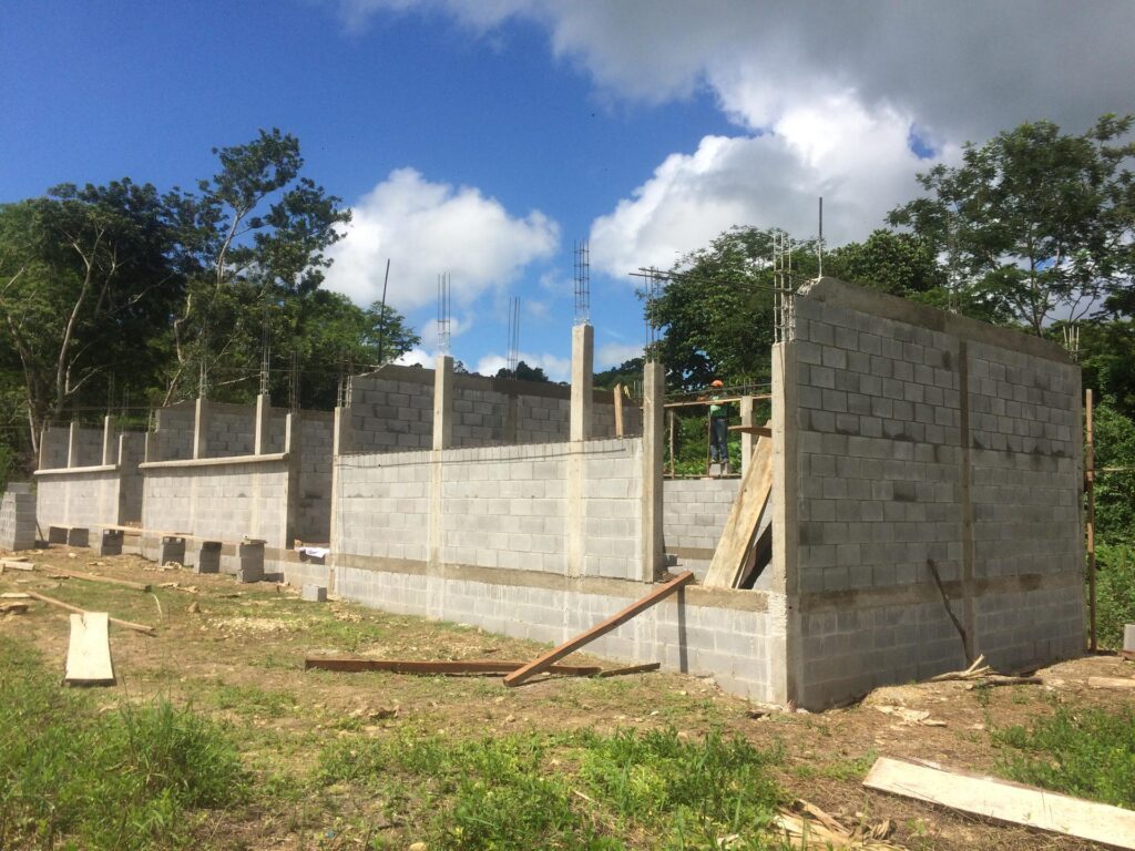 AMPLIACIÓN INSTITUTO BÁSICO