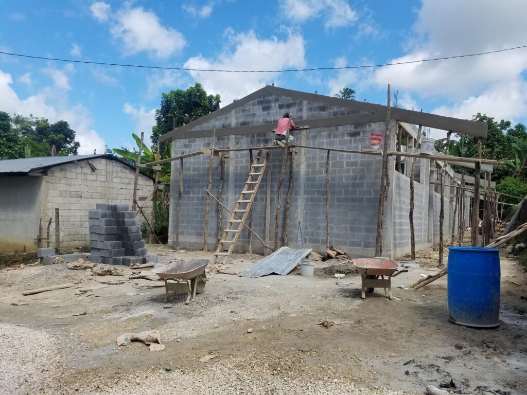 CONSTRUCCIÓN ESCUELA PREPRIMARIA
