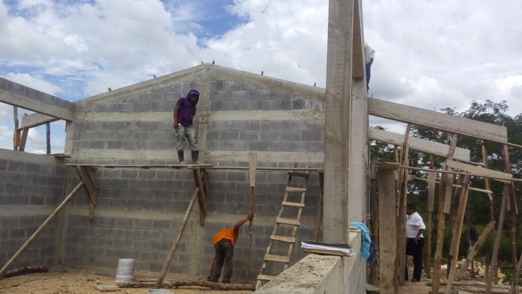 CONSTRUCCIÓN ESCUELA PRIMARIA