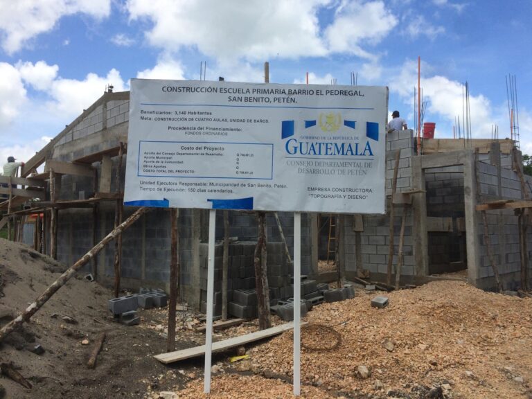 CONSTRUCCIÓN ESCUELA PRIMARIA