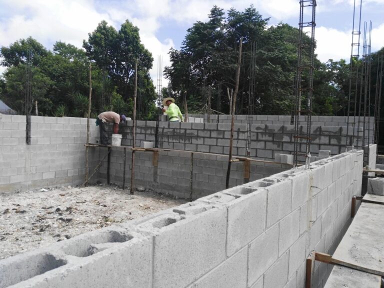 CONSTRUCCIÓN INSTITUTO BÁSICO