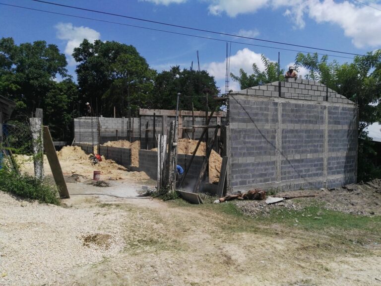 CONSTRUCCIÓN INSTITUTO BÁSICO