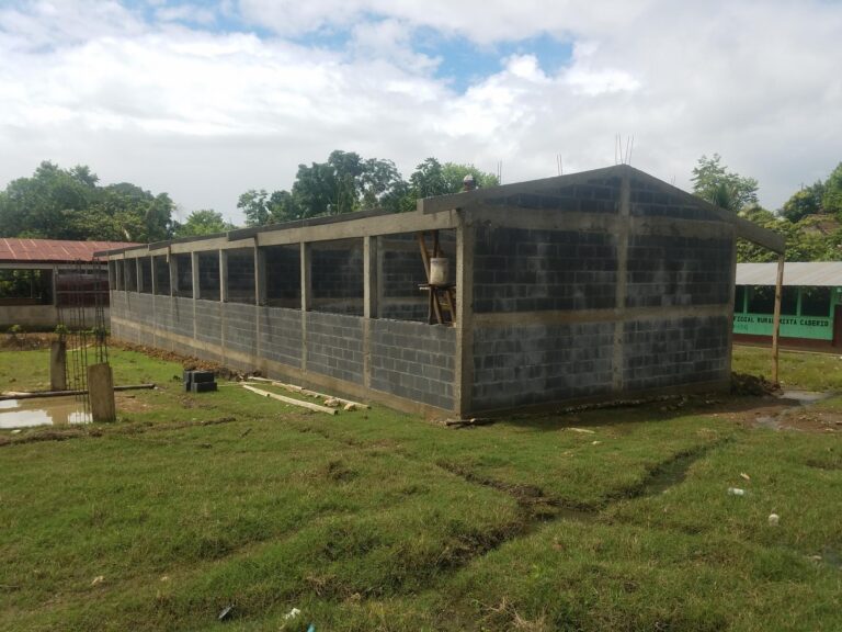 CONSTRUCCIÓN INSTITUTO BÁSICO