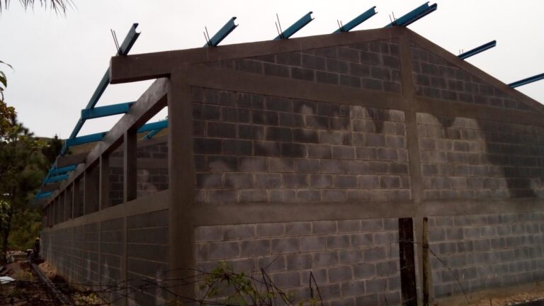 CONSTRUCCIÓN INSTITUTO BÁSICO