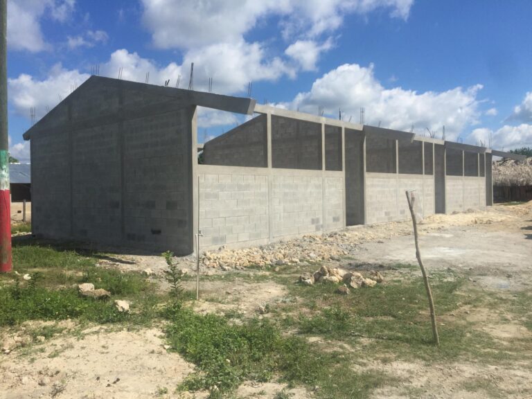 CONSTRUCCIÓN INSTITUTO BÁSICO