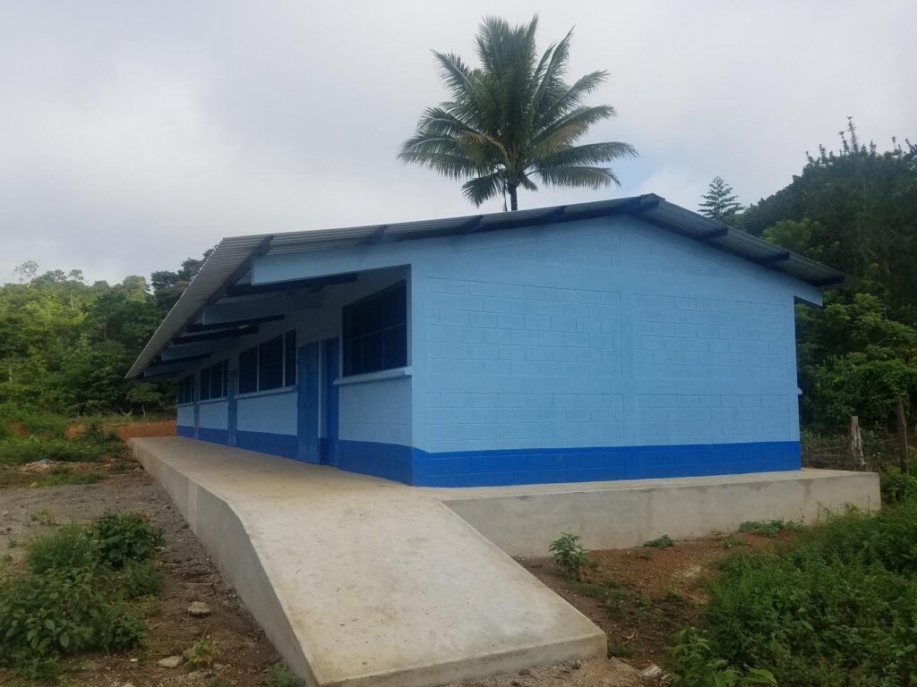 CONSTRUCCIÓN INSTITUTO BÁSICO