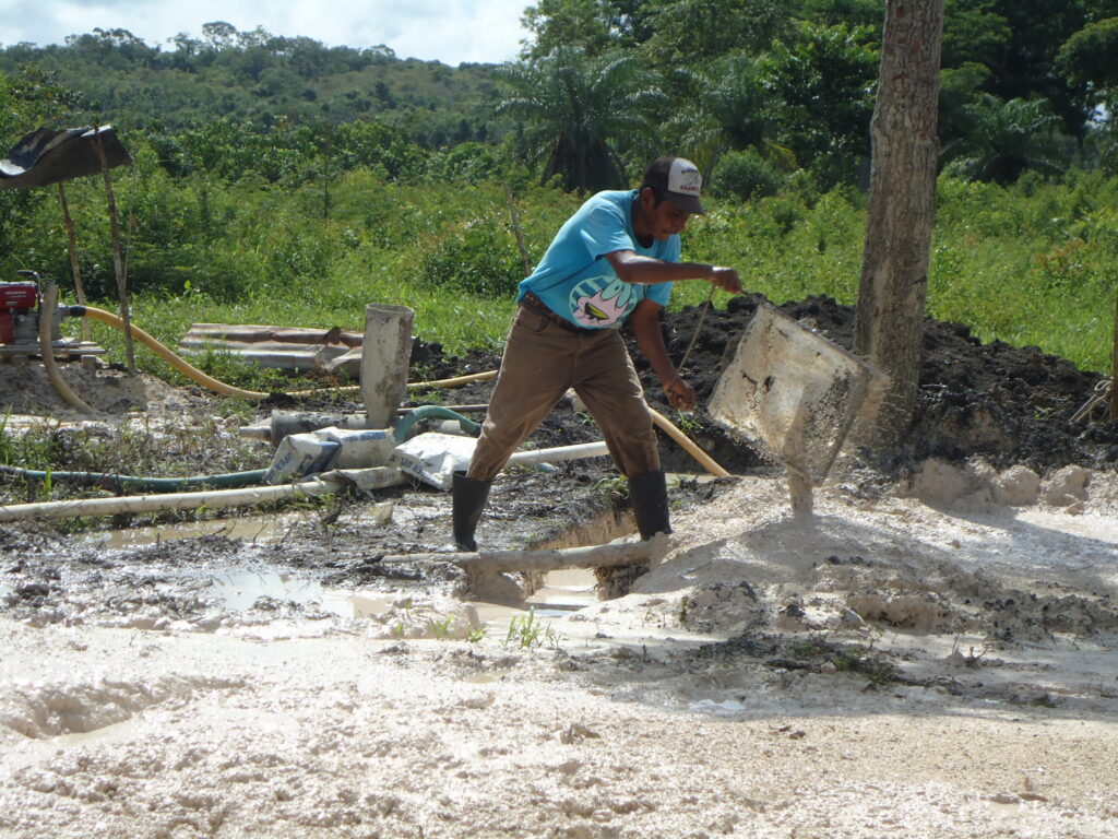 CONSTRUCCIÓN SISTEMA DE AGUA POTABLE