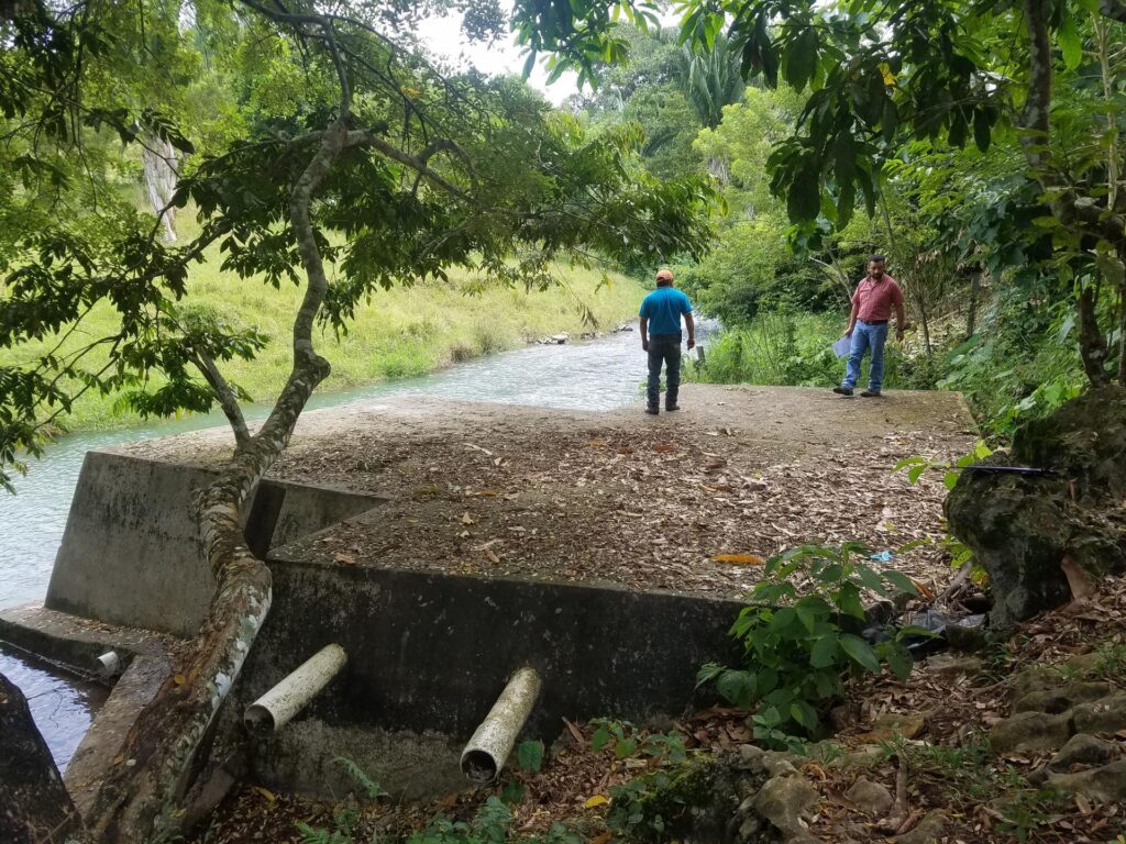 CONSTRUCCIÓN SISTEMA DE AGUA POTABLE