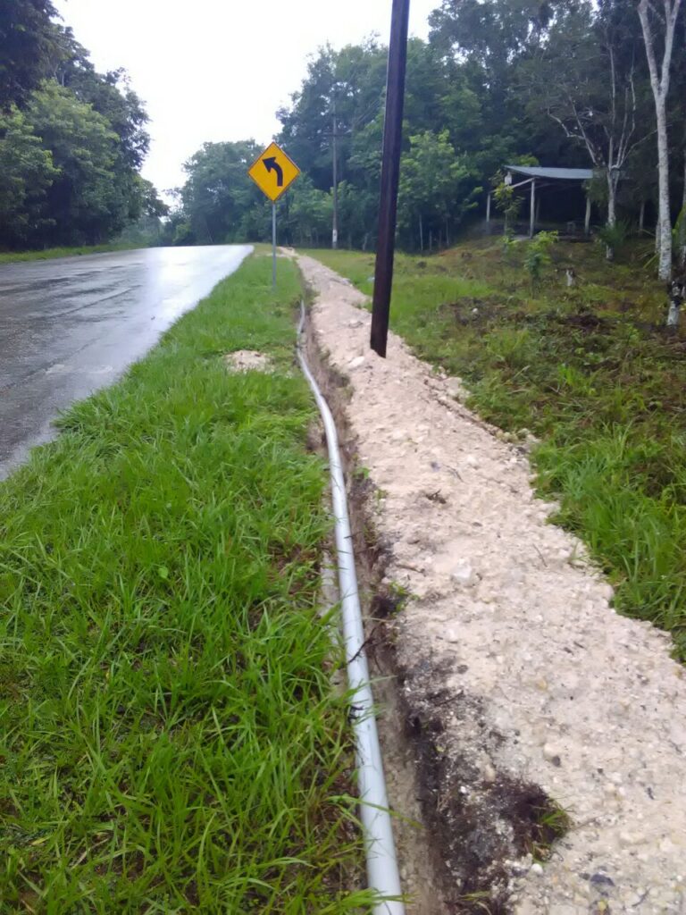 CONSTRUCCIÓN SISTEMA DE AGUA POTABLE