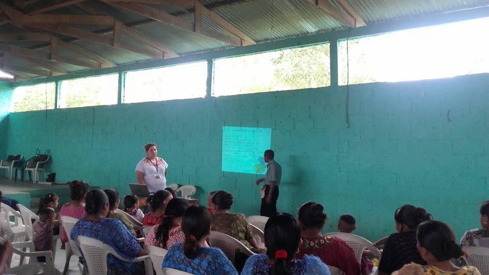 Capacitación en la Aldea Las Pozas