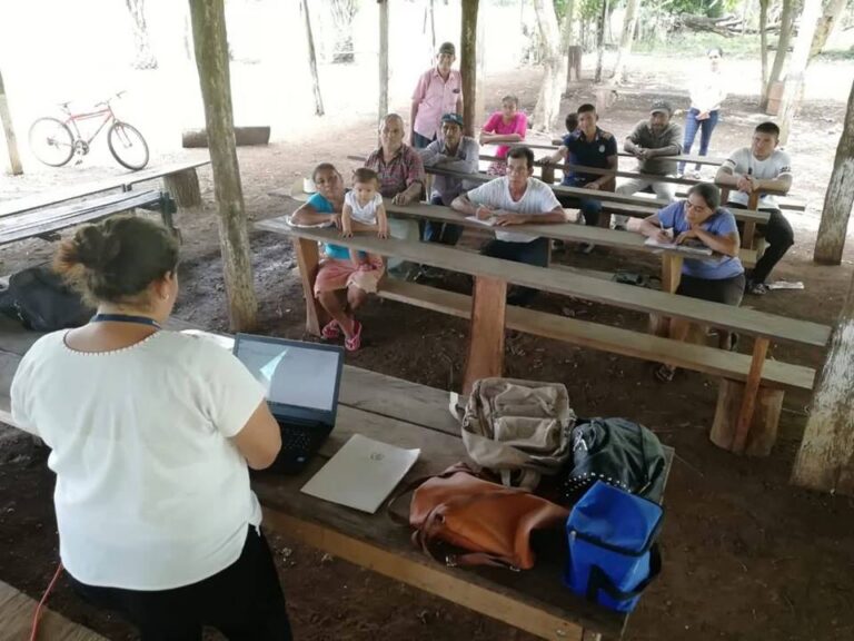 Capacitación a COCODES