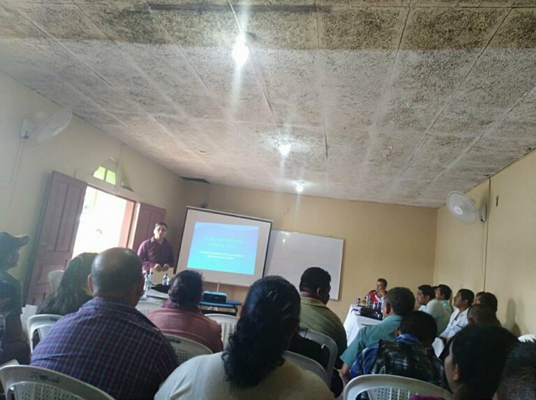 REUNIÓN DE  COMUDE- SAN FRANCISCO, PETÉN