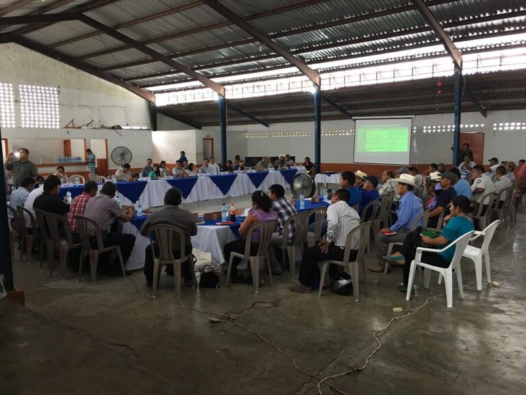 Reunión de COMUDE, San Andrés, Petén