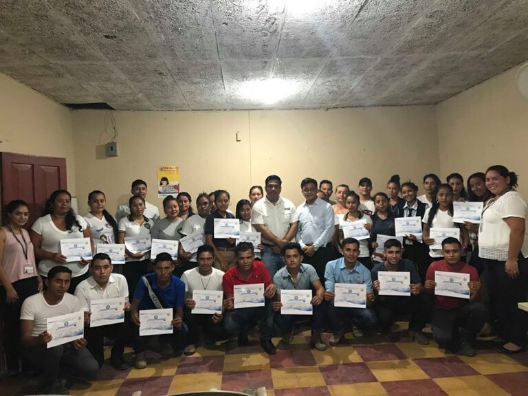 “Taller de Socialización del Sistema de Consejos de Desarrollo e Intervención de las Organizaciones de jóvenes del municipio de San Francisco, Petén”